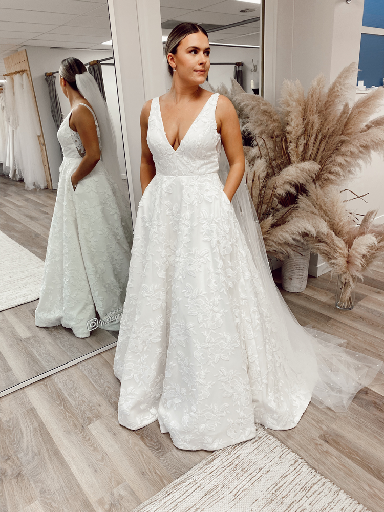 jenny yoo lela gown