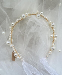 Pearl headband