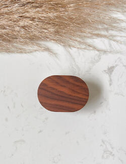 Oval walnut