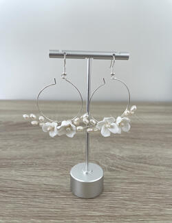 Pearl hoops