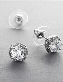 Halo studs