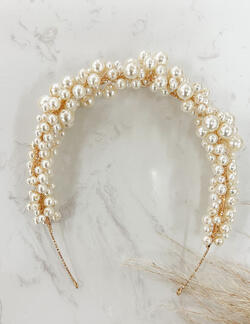 Pearl headband