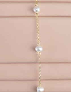 Spaced pearls