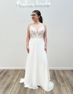 Forget Me Knot Arana | Wedding Dress New Zealand