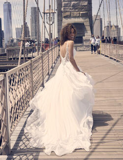 Maggie Sottero Fairbanks Wedding Dress