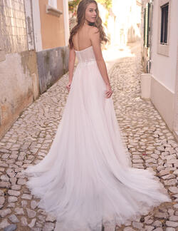 Maggie Sottero Gwen Wedding Dress
