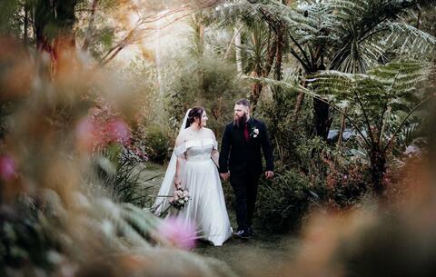 Whimsical Outdoor Wedding at Tui Hills