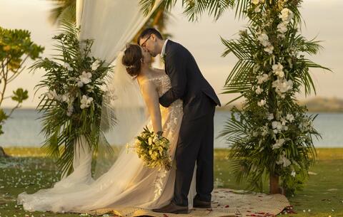 Enchanting Island Wedding in Fiji