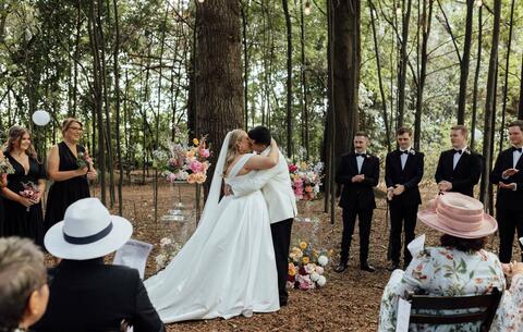 Charming Outdoor Wedding at Meadowood House