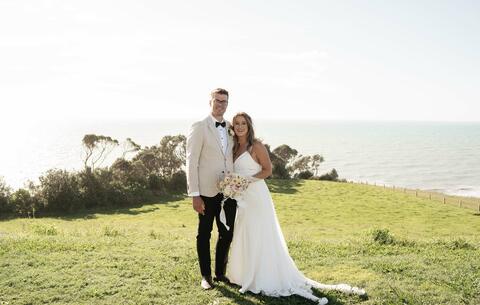 Beautiful Beach Wedding in Taranaki