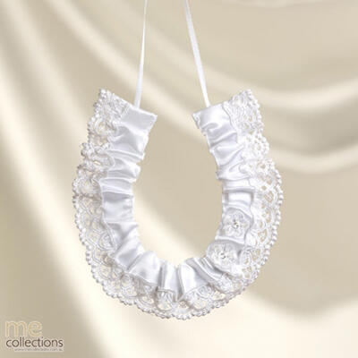 Lace flower Horseshoe