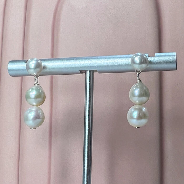 Triple pearl