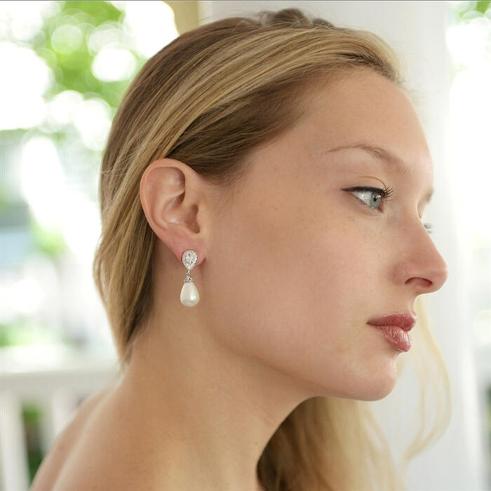 CZ pear with bold drop - Silver or Rosegold