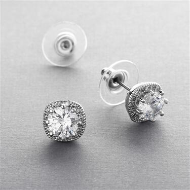 Halo studs