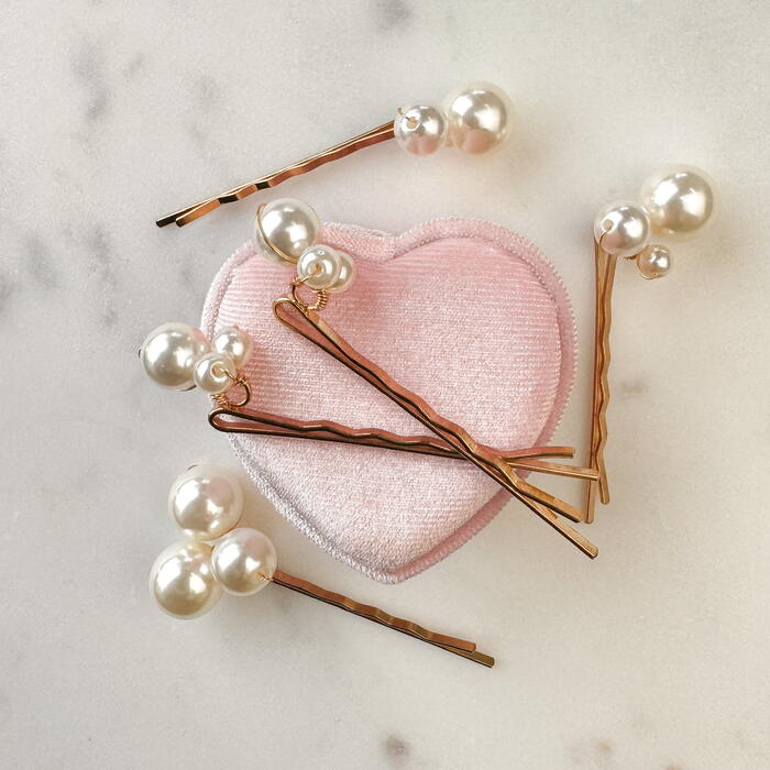Pearl pins