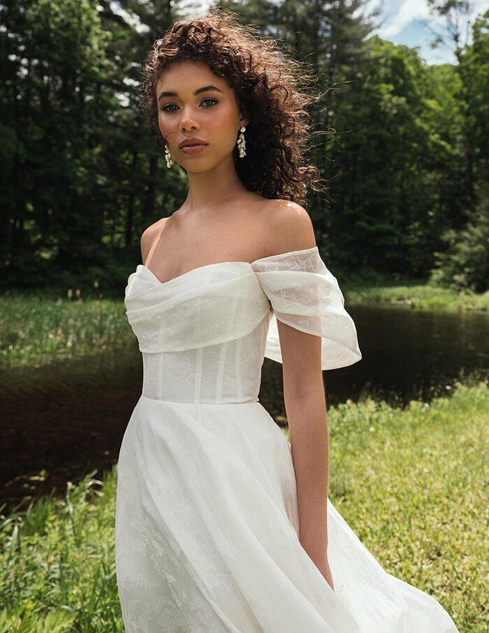 Jenny yoo jillian gown sales