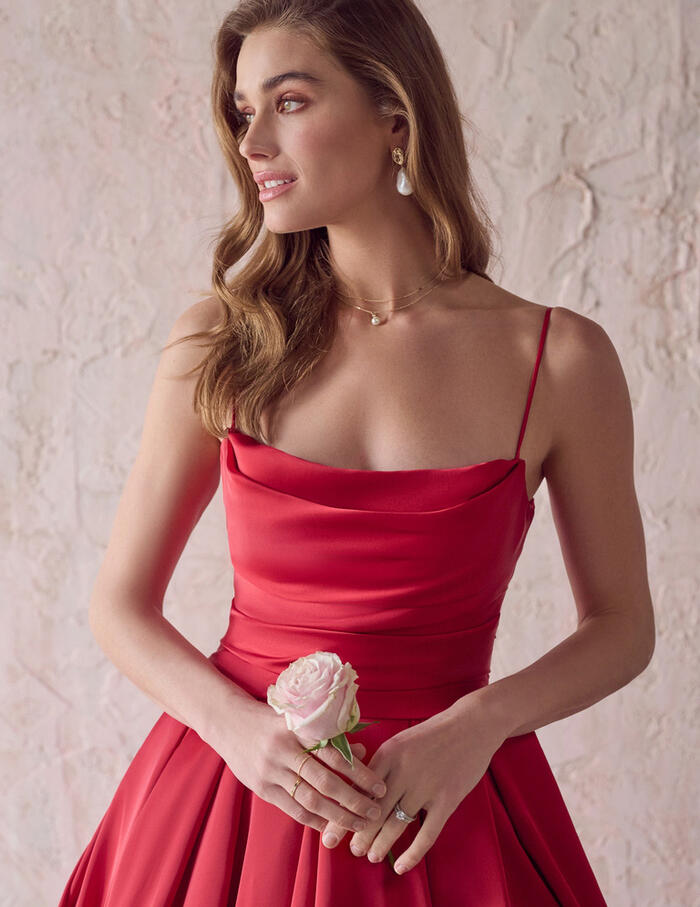 Scarlet dress sale