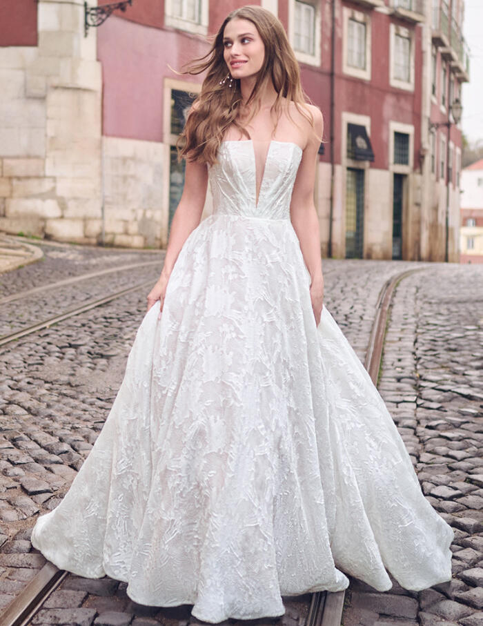 Maggie sottero hot sale strapless lace