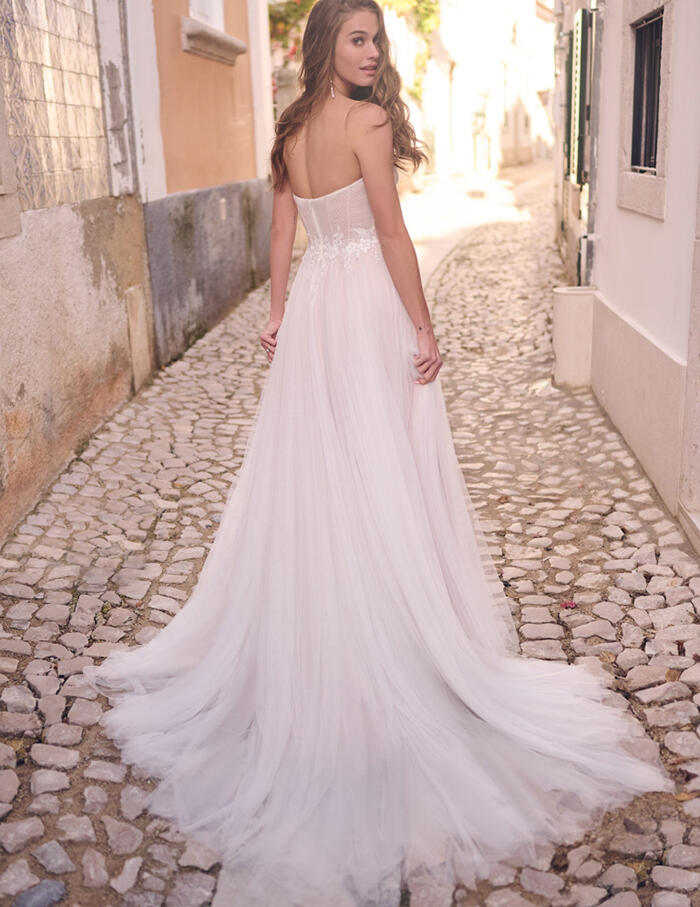 Maggie Sottero Gwen Wedding Dress