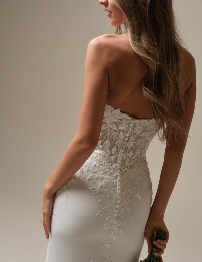 Maggie Sottero Yara Wedding Dress