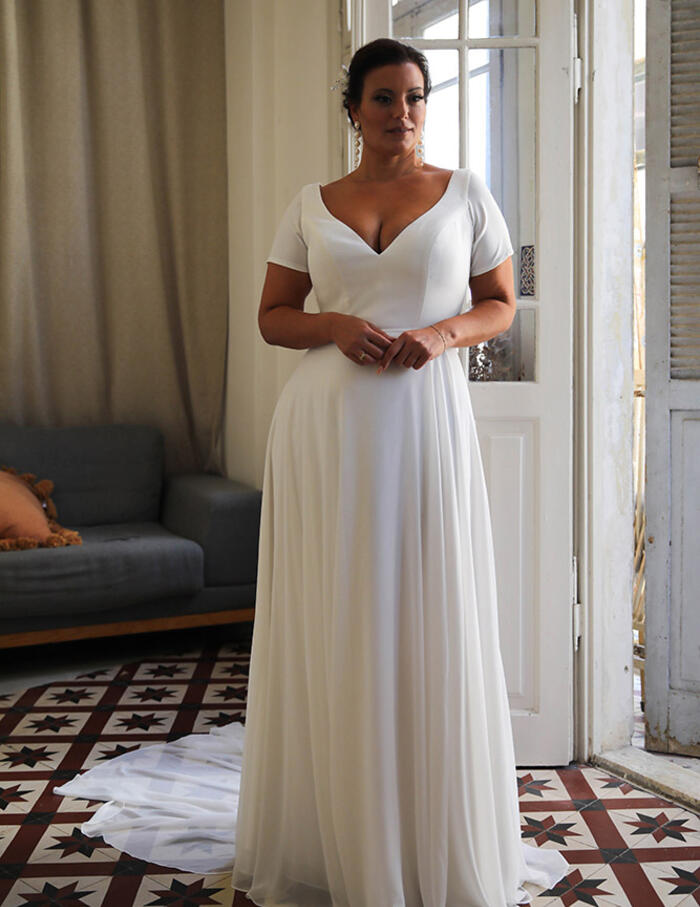 Studio dresses top plus size